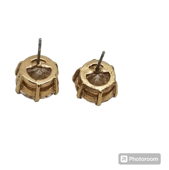 NWOT LARGE  ROUND BRILLIANT FACETED CUBIC ZIRCONIA & GOLDPLATED STUD EARRINGS - Picture 7 of 7